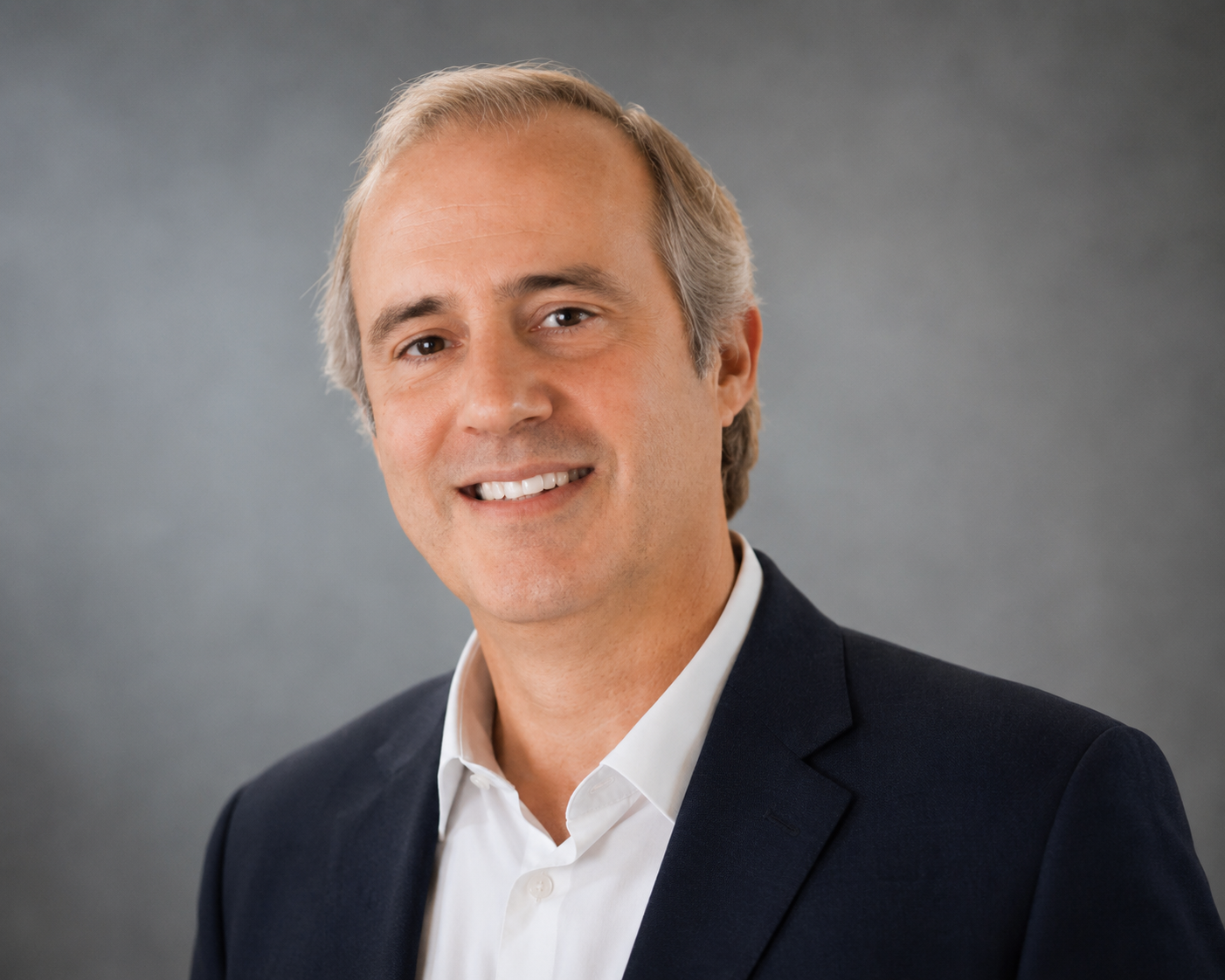 Portrait of Gerardo Fernandez PhD